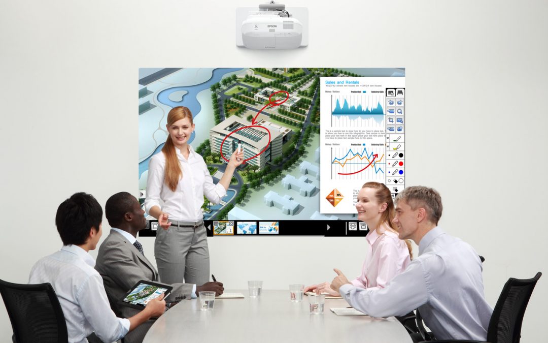 Nyhet! Epson 695wi Interaktiv projektor – Perfekt för konferensrum